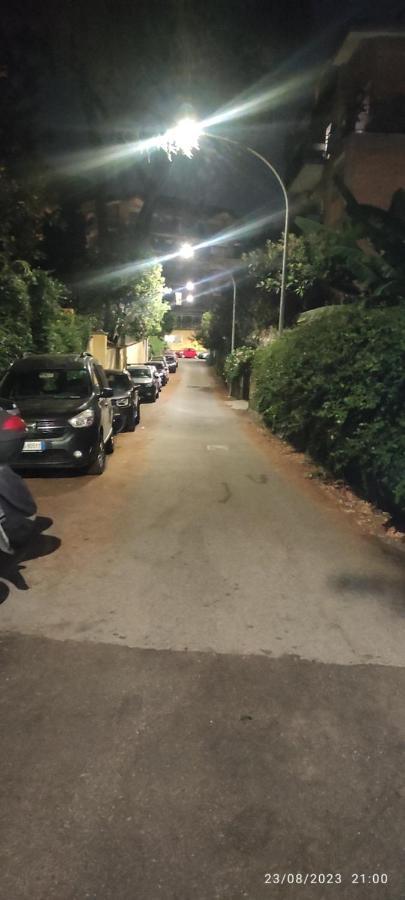Appartamento Roma Citta Giardino Bagian luar foto